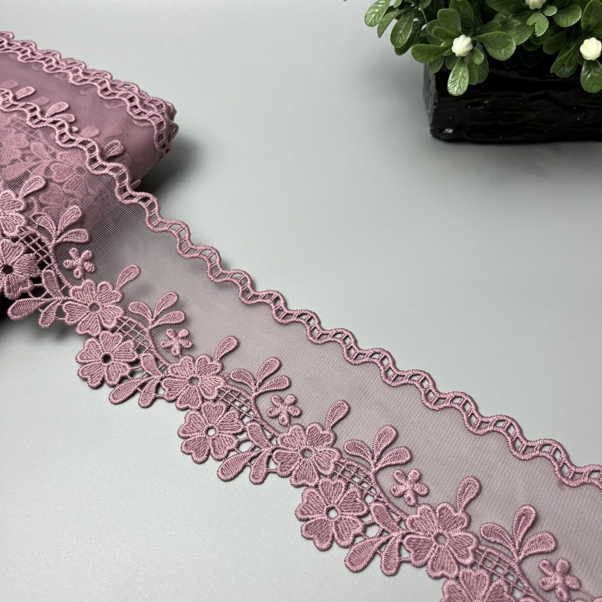 Daisy Sprig Wavy Edge Organza Net Lace Muted Dusty Rose Pink