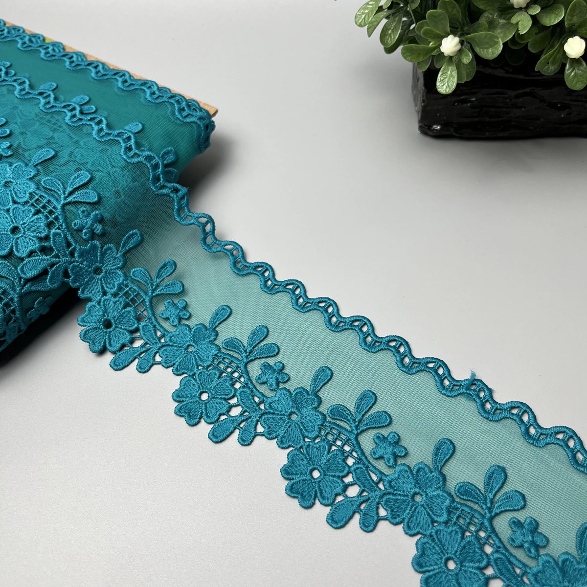 Daisy Sprig Wavy Edge Organza Net Lace Deep Turquoise Teal