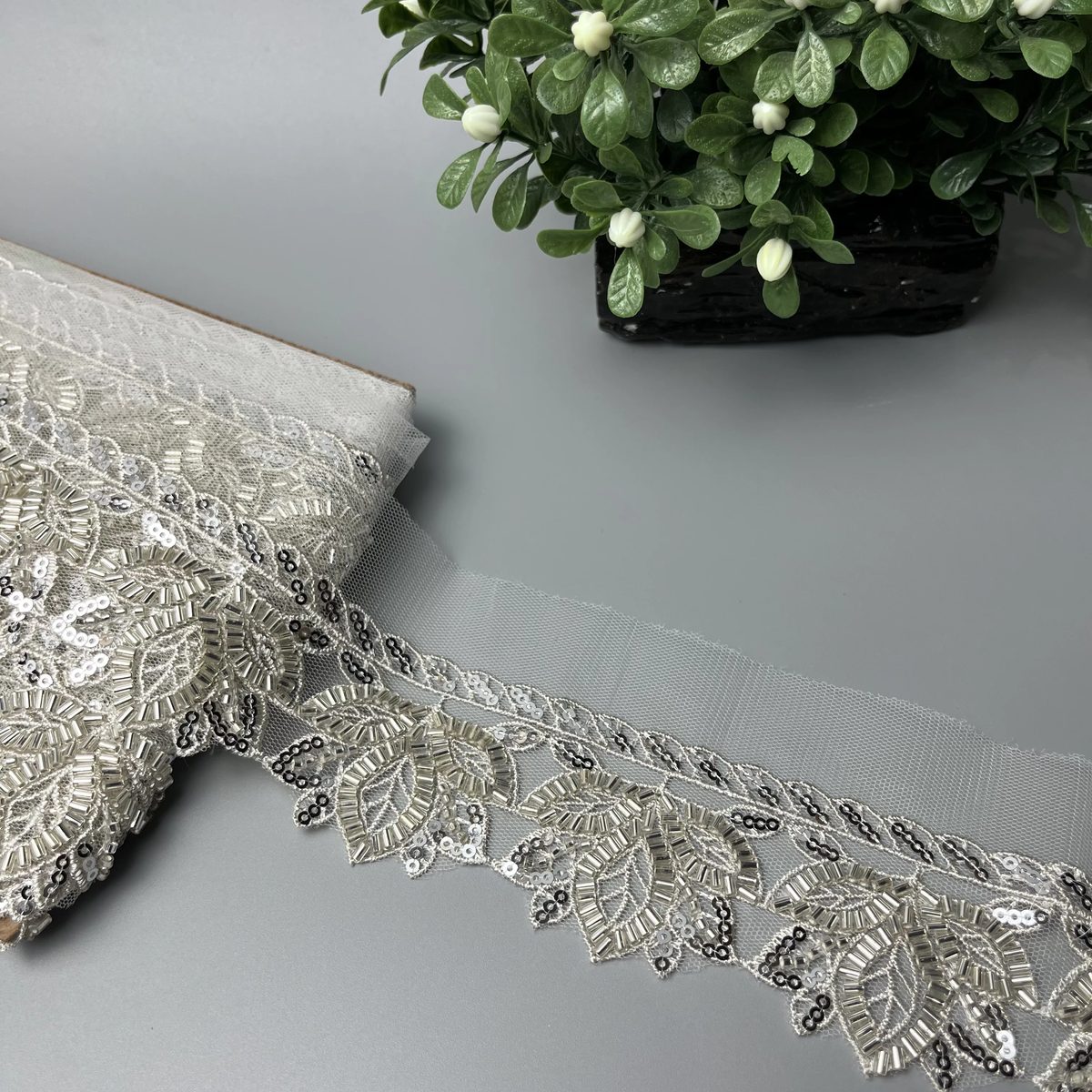 Scalloped Floral Medallion Cutdana Lace Silver
