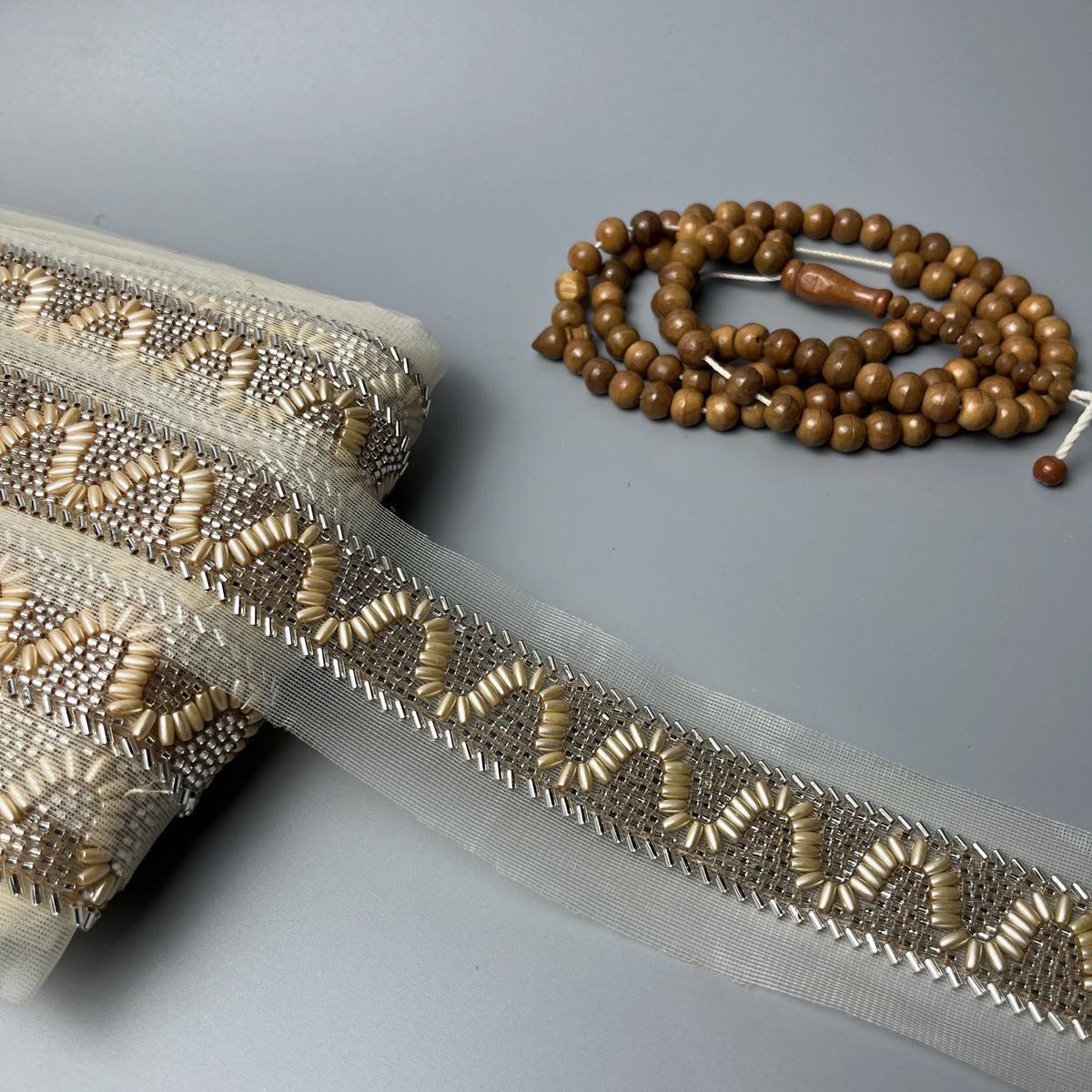 Centre-Filled Geometric Wave Pearl Cutdana Lace Champagne Gold & Silver