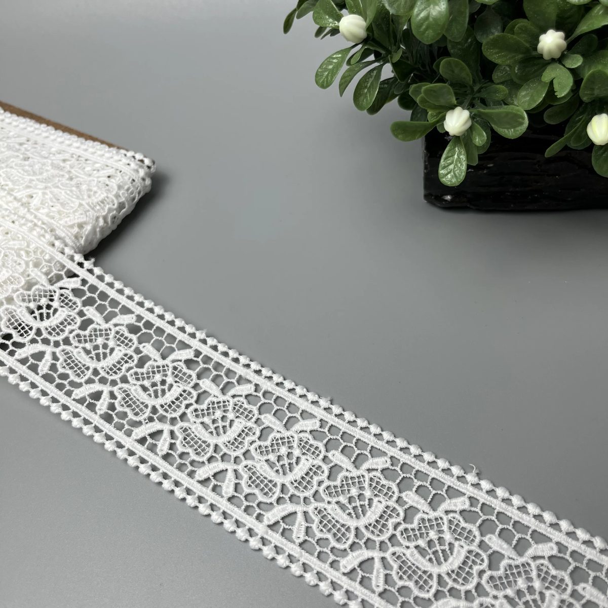 Five-Petal Floral Honeycomb Milky Centre Lace White