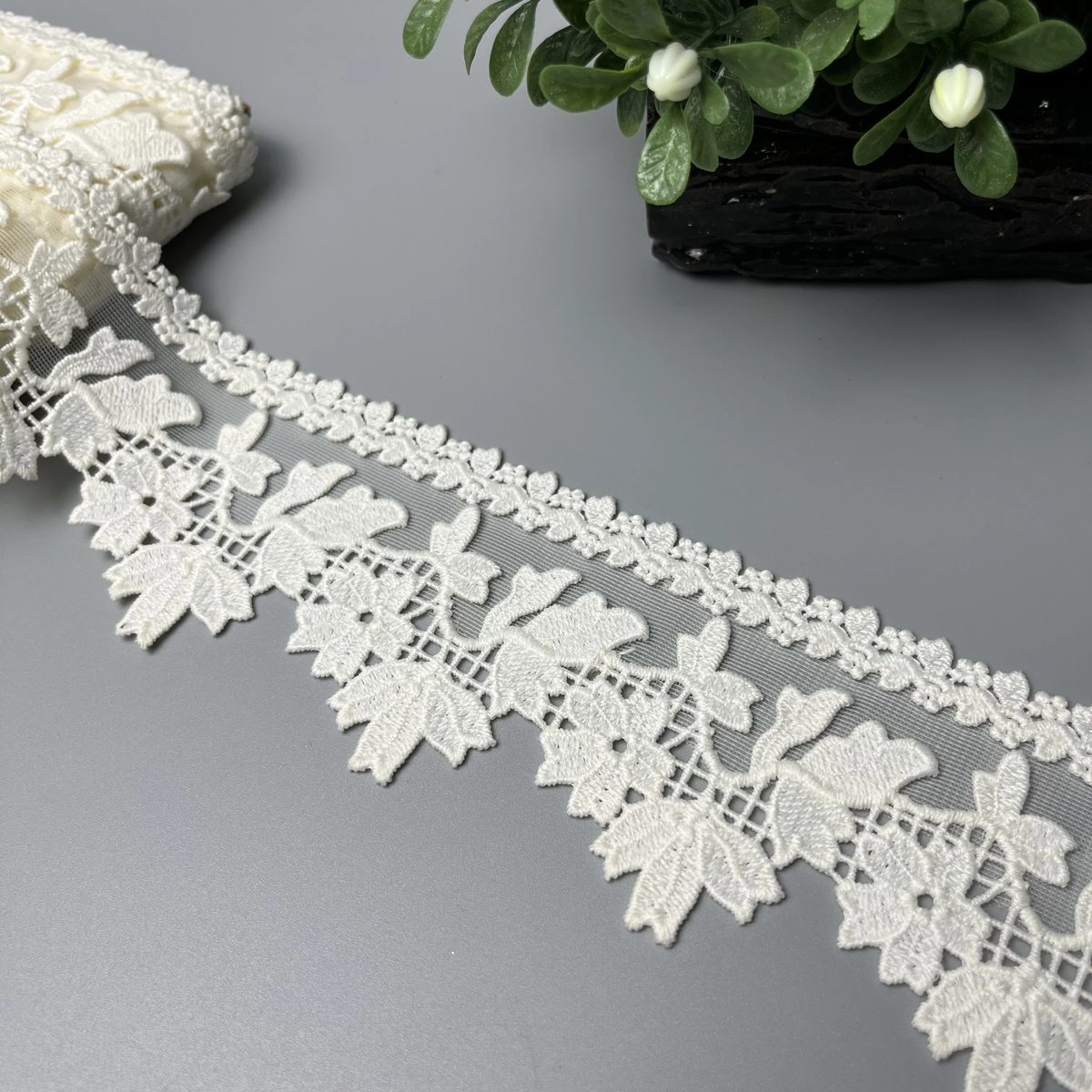 Ivy Leaf Lattice Milky Net Lace Soft Pearl Ivory