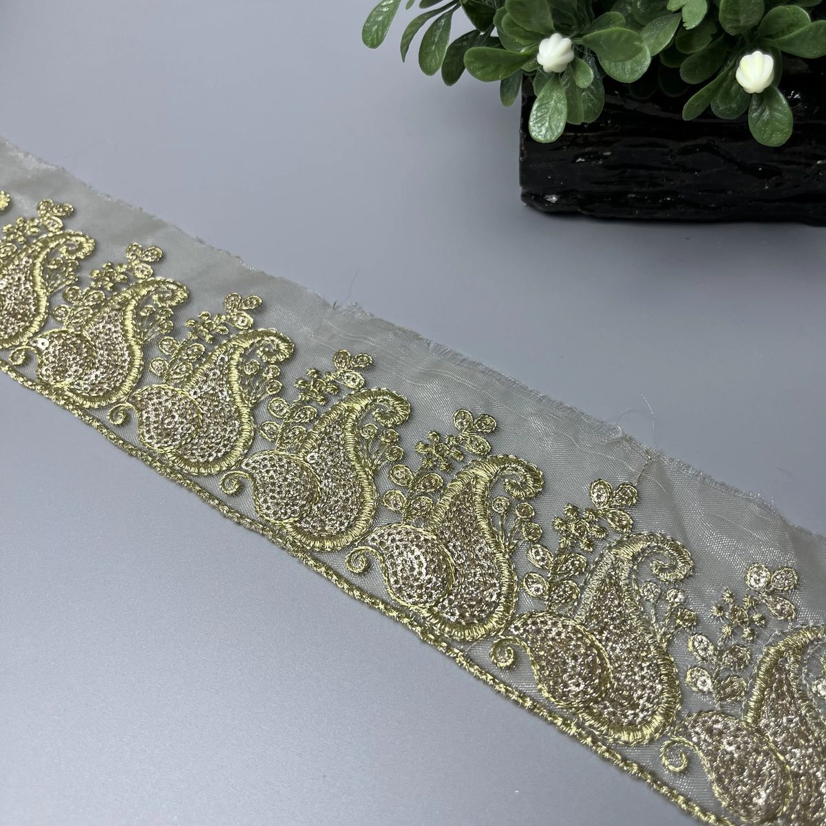 Royal Paisley Sitara Tilla Work Organza Lace Light Antique Gold